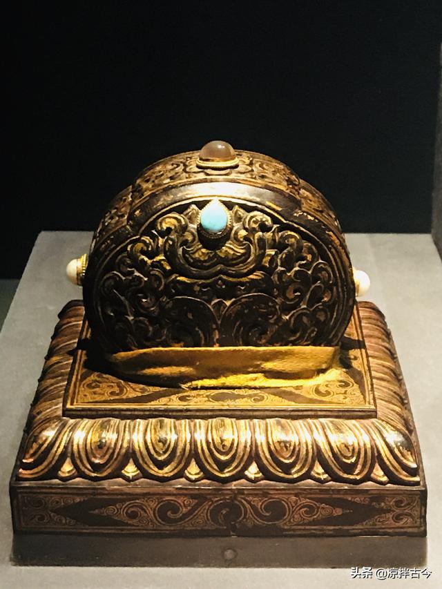 非常殊胜的头颅骨“嘎巴拉鼓”，清帝赐给班禅唯一称“宝”的印章